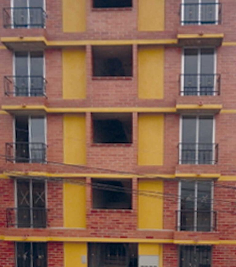 Apartamentos full acabados R&S Construcciones